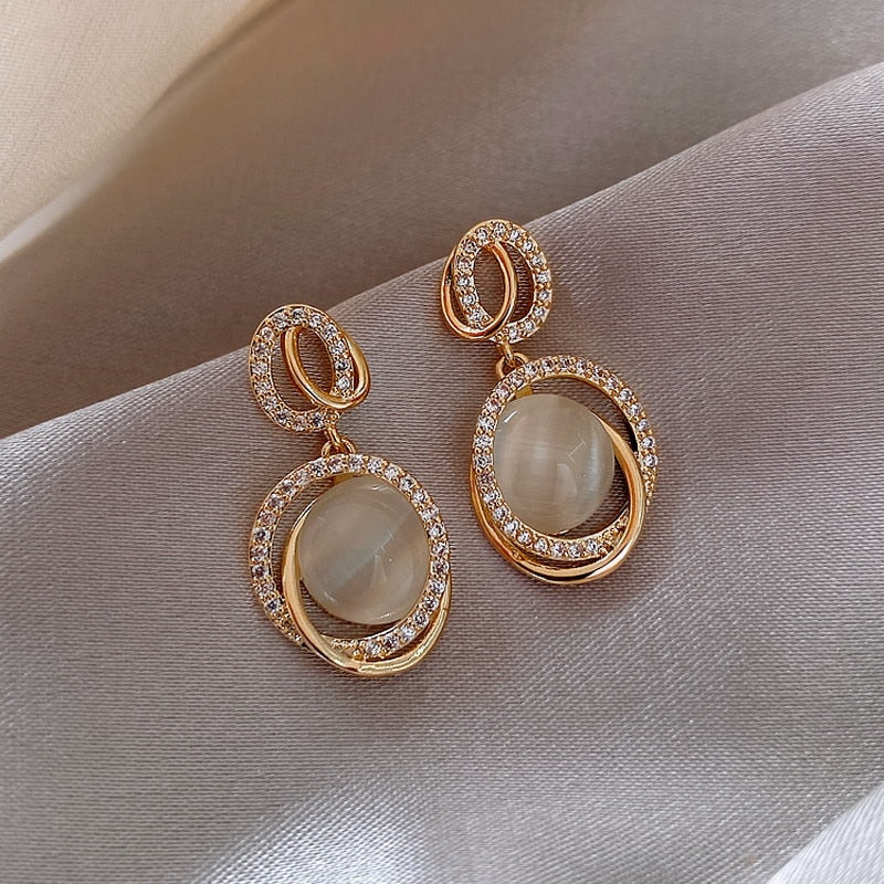 Coquette Gold Earrings - Grlfriend Club