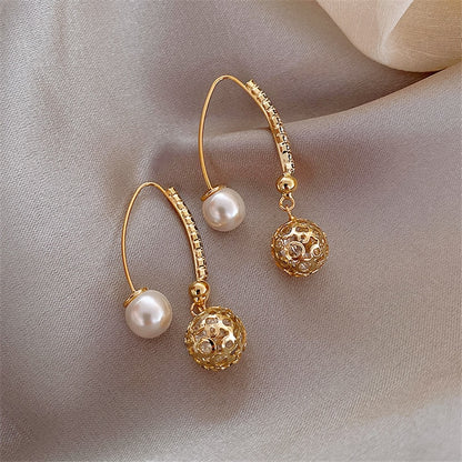 Coquette Gold Earrings - Grlfriend Club