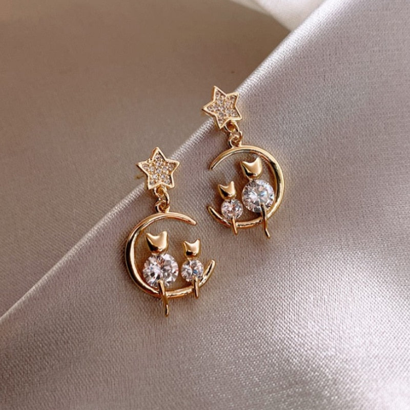 Coquette Gold Earrings - Grlfriend Club