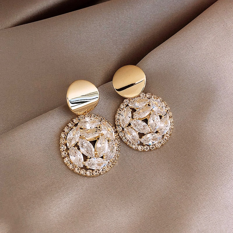 Coquette Gold Earrings - Grlfriend Club