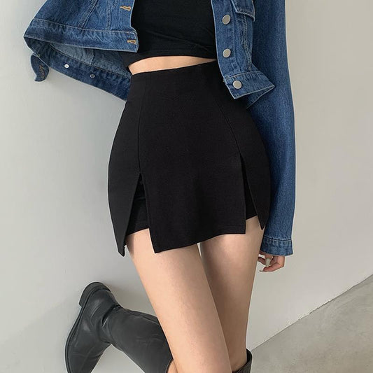 Chic Black Mini Skirt Shorts - Grlfriend Club
