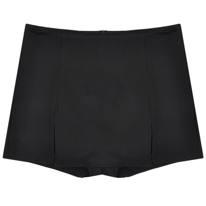 Chic Black Mini Skirt Shorts - Grlfriend Club