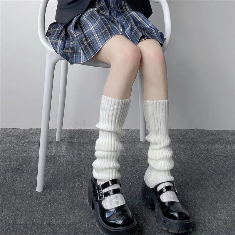 Knee-High Knitted Leg Warmers - Grlfriend Club